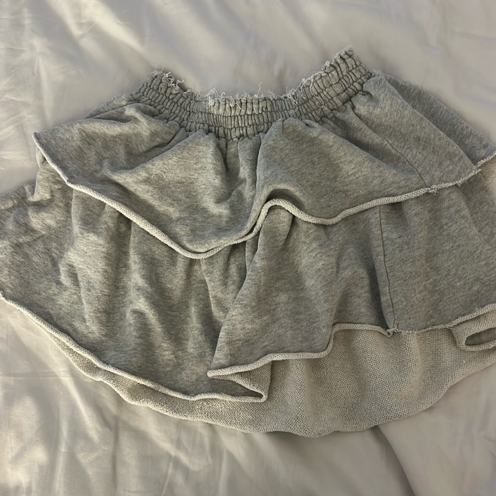 Aerie ruffle skirt NEVER WORN